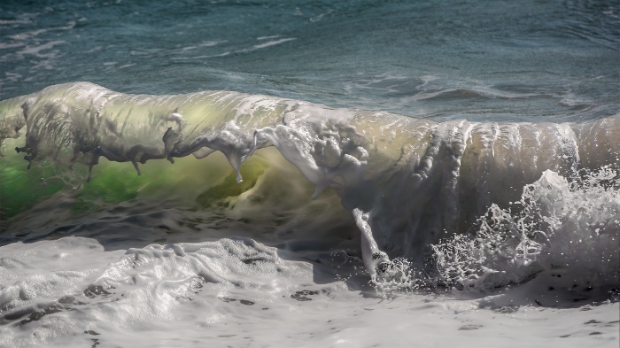 Rolling Wave